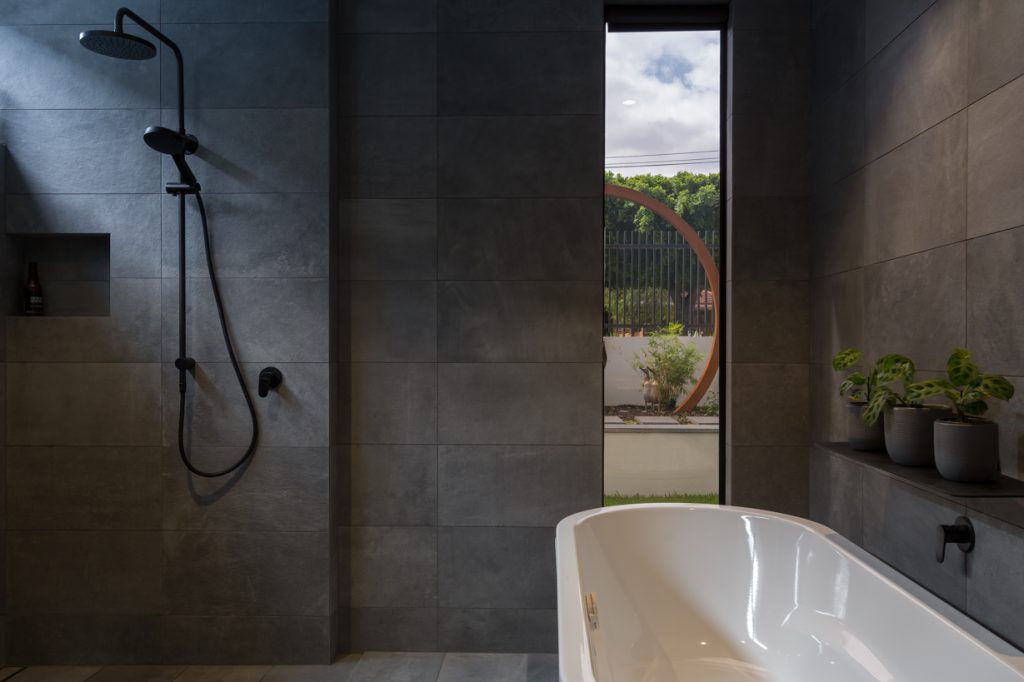 Luxury bathroom design inspiration for custom residences