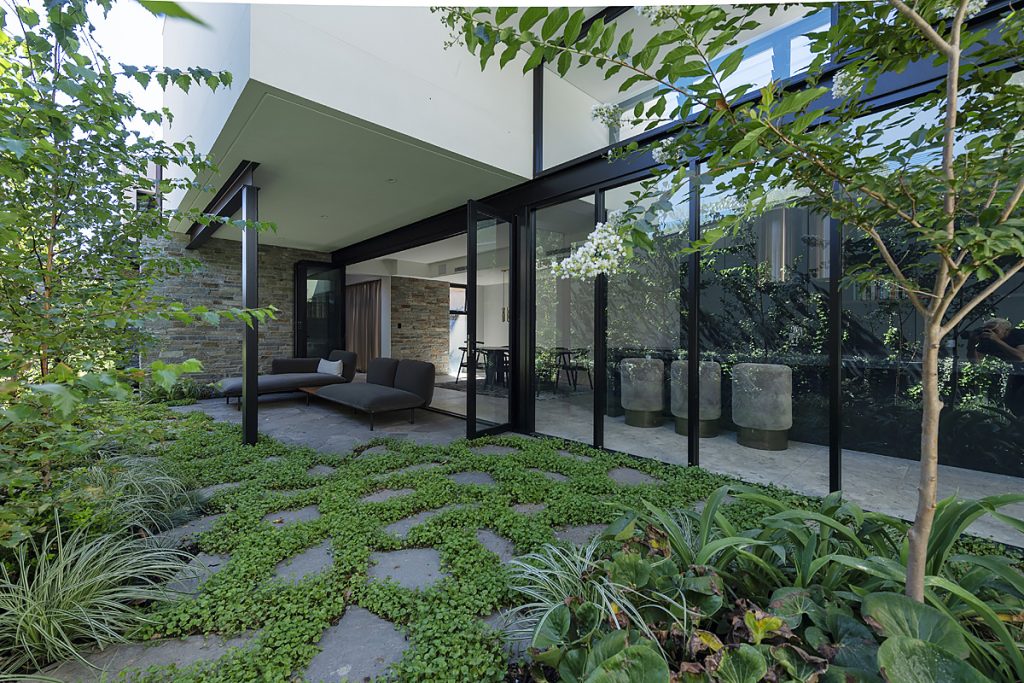 Luxury modern home exterior in Perth with landscaped garden