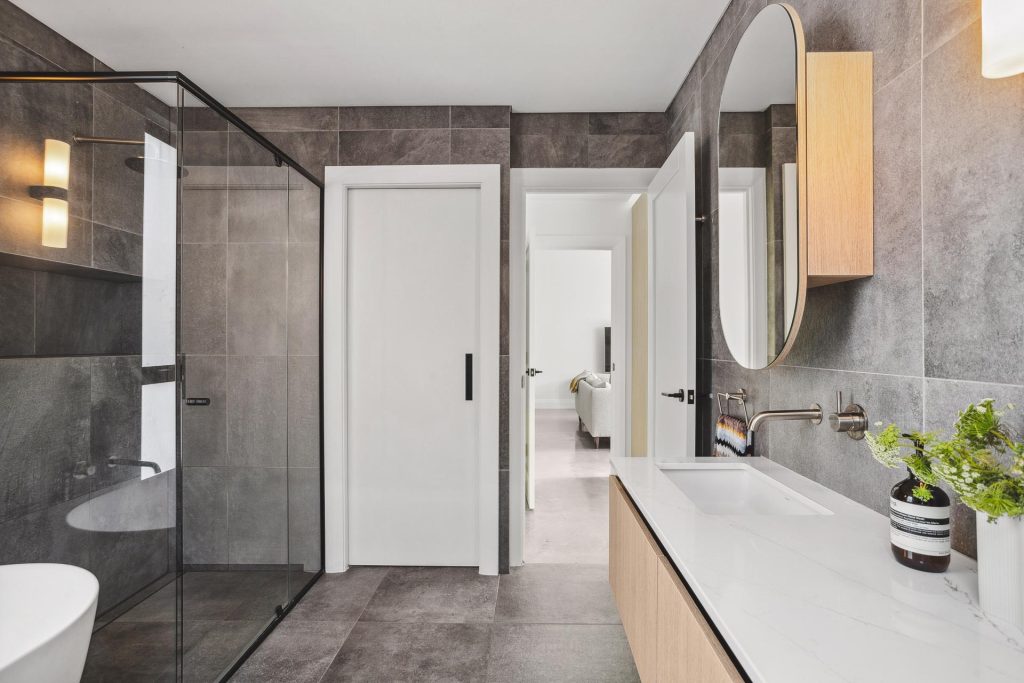Luxury bathroom design inspiration for custom residences